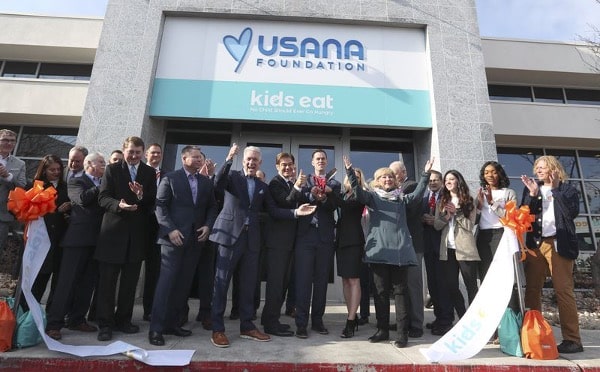 Dr. Mehmet Oz officially opens the USANA Kids Eat food-packing facility in West Valley City on Thursday, Dec. 19, 2019. To try to eliminate the issue of 1 in 5 Utah kids going home to no food, the organization will pack 1,000 backpacks with food for seven meals in them each week for distribution to 56,000 children in Utah. Steve Griffin, Deseret News
